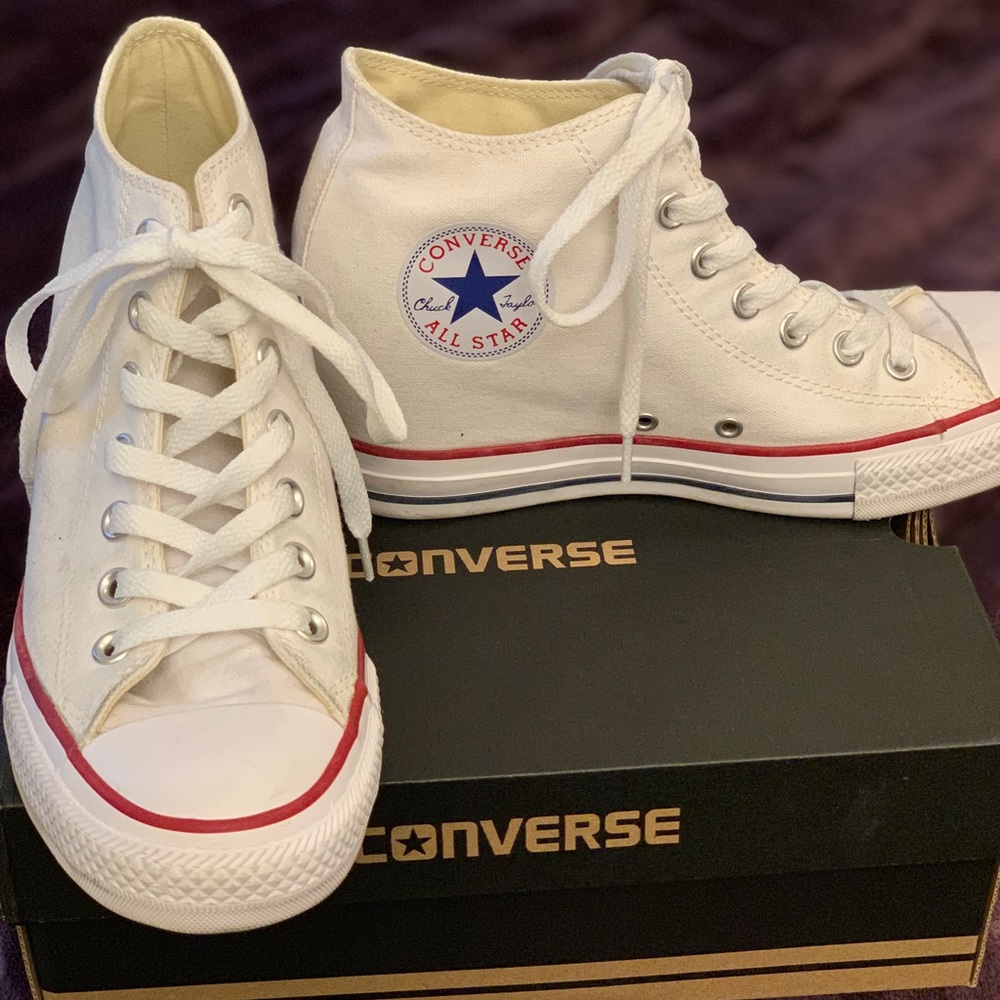 Converse Chuck Taylor Wedge Sneakers-